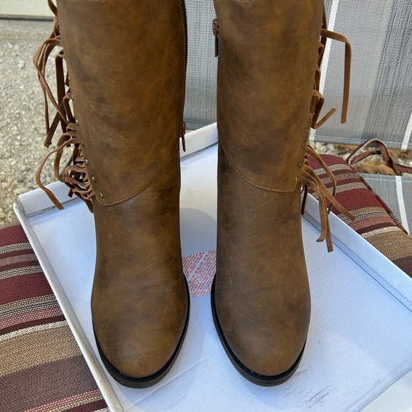 New Brown Fringe Boots - Picture 8 of 8